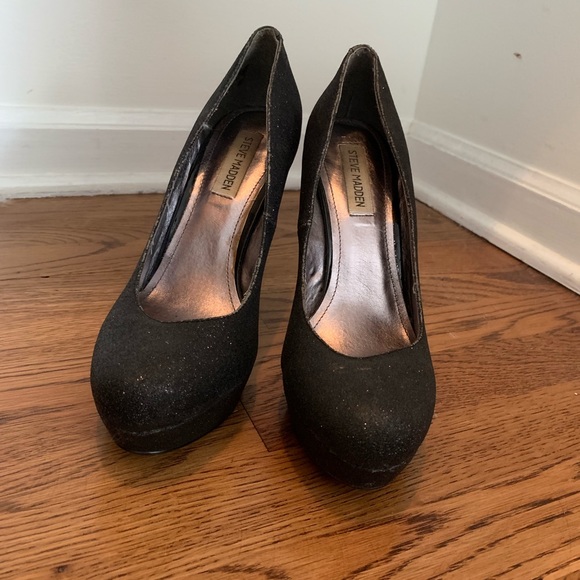 NYE Steve Madden Glitter Heels - Picture 2 of 4